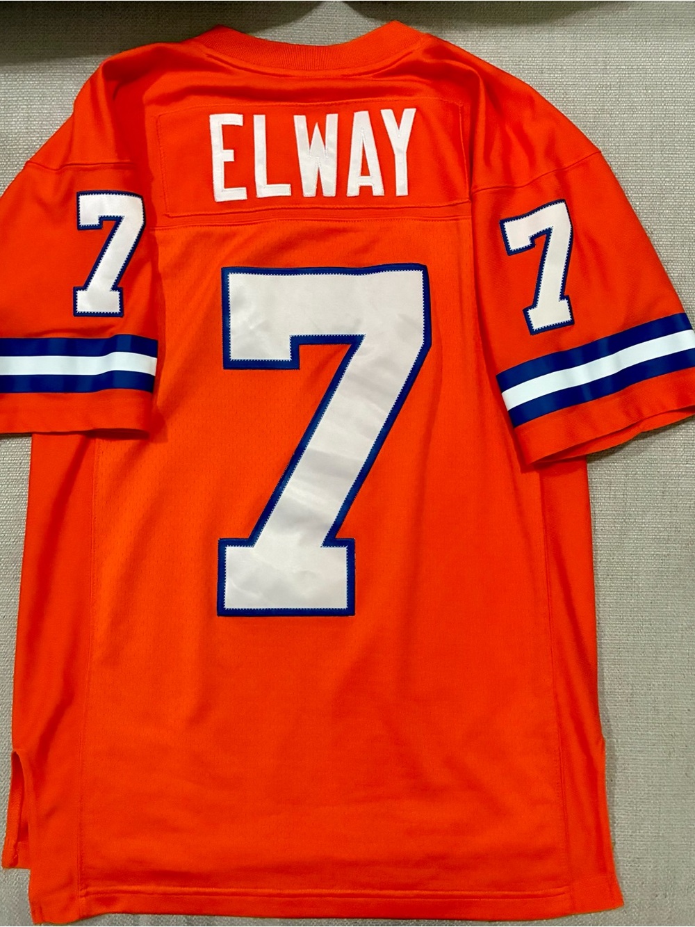 Mitchell & Ness Denver Broncos John Elway throwback jersey size Small
